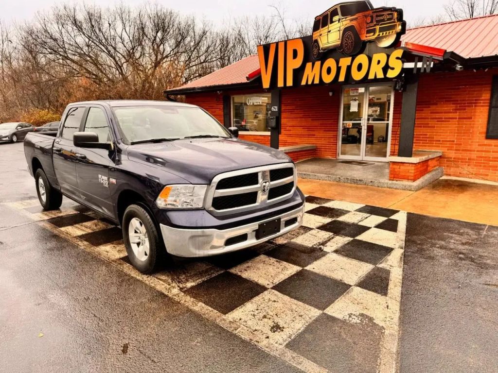 ram ram 1500 classic 2020 1C6RR7TT2LS120152 image ram ram 1500 classic 2020 1C6RR7TT2LS120152 image